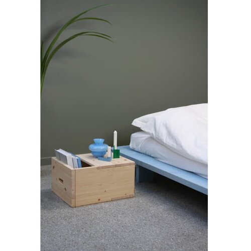 Karup Design Noćni ormarić od masivnog bora u prirodnoj boji Grab It &amp;ndash; Slike