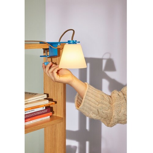 H&amp;uuml;bsch Modra namizna svetilka s steklenim senčilom (vi&amp;scaron;ina 23 cm) Lure &amp;ndash; Slike