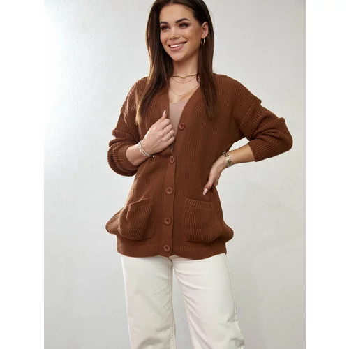Fasardi Loose women's sweater with brown buttons