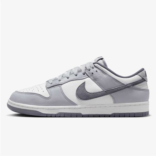 Nike mu&scaron;ke patike  dunk low retro se ess+ FJ4188-100 Cene