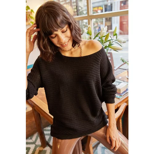 Olalook Women's Black Thessaloniki Loose Knitwear Sweater