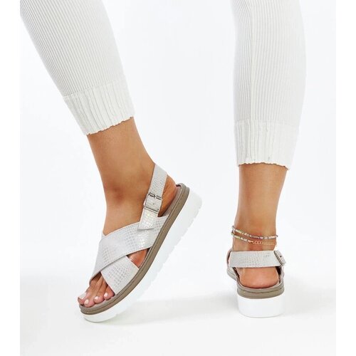 D/CEO White slides Ypsy Cene