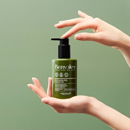 ALFAPARF MILANO Benvoleo Detangling Leave-In regenerator bez ispiranja za jednostavno ra&amp;scaron;če&amp;scaron;ljavanje kose 200 ml Slike