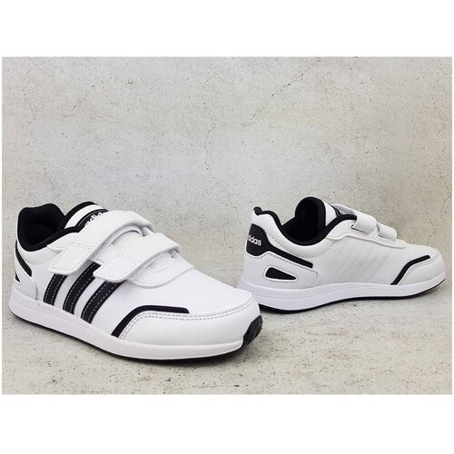 Adidas Nizke superge Vs Switch 3 Cf C Bela Slike