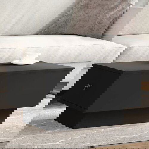 VidaXL Klubska mizica črna 60x45x31 cm inženirski les Slike
