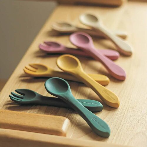 Petite &amp;amp; Mars take&amp;amp;Match Silicone Cutlery pribor Misty Green 6 m+ 2 kom Slike