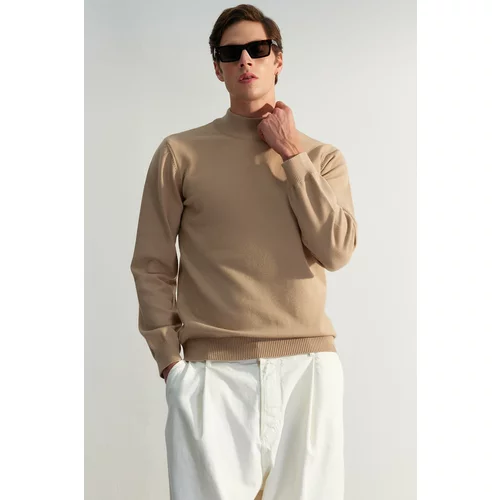 Trendyol Camel Men Regular Fit Half Turtleneck Viscose Blend Basic Limited Edition Knitwear Sweater.