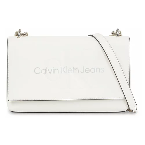 Calvin Klein Jeans Ročna torba Sculpted Ew Flap Conv25 Mono K60K611866 Bela