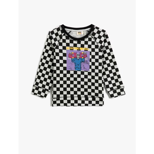 Koton Long Sleeved T-Shirt with a Check Printed Crew Neck Slike