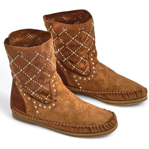 Resti Women's ankle boots with low wedge and studs Indian Style Cene