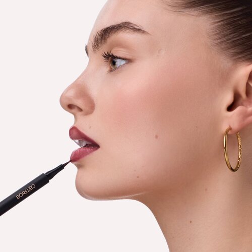 Catrice Precision Ink Lip Liner Stain olovka za konturiranje i fiksiranje ruža za dugotrajni efekt nijansa 050 Dressed In Drama 1 ml Slike