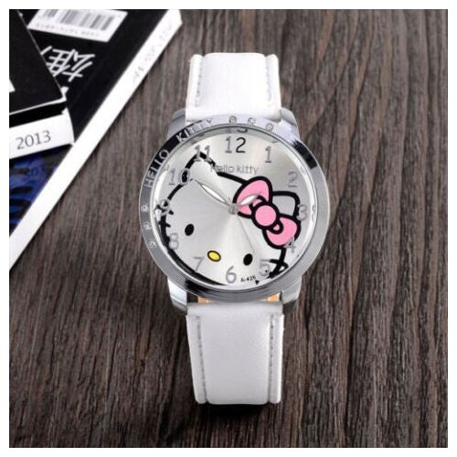  Dječji Hello Kitty sat u boji po izboru Slike