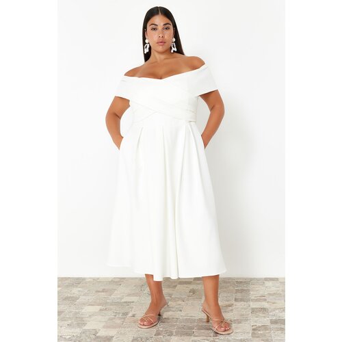 Trendyol Curve White Crepe Woven Plus Size Dress Cijene