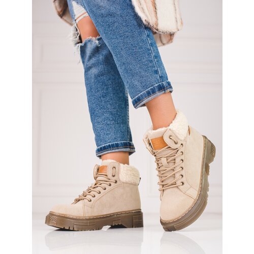 SHELOVET Beige women's trappers with sheepskin Cijene