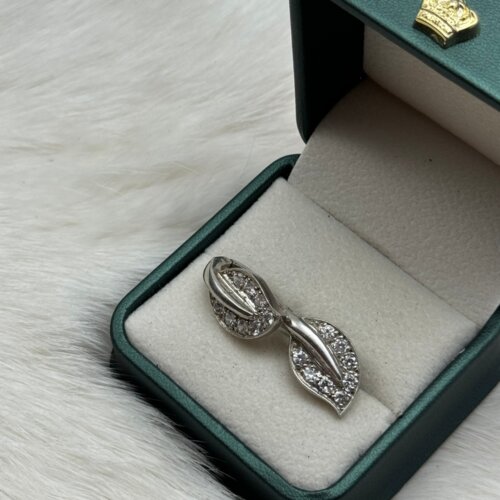  Srebrene nau&amp;scaron;nice Slike