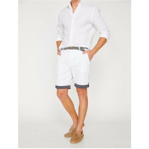 Koton Shorts - White - Normal Waist Slike