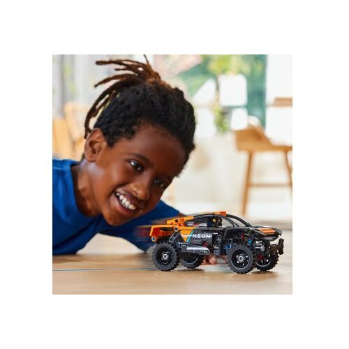 Lego 42166 NEOM McLaren Extreme E Race Car Slike