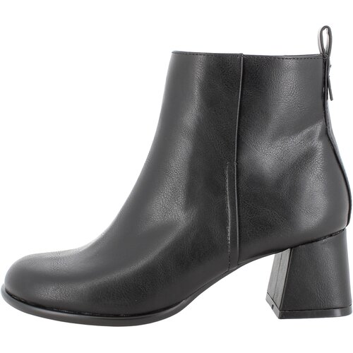 IgI&amp;amp;CO Gležnjarji 2182300 Črna Slike