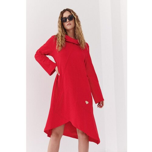 Fasardi A trapezoidal red dress with a wide turtleneck Slike