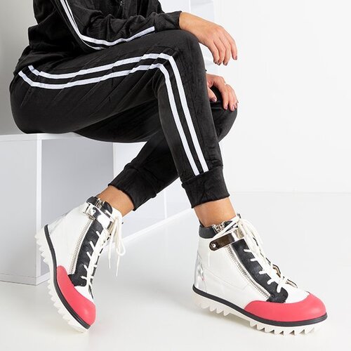 Resti Colorful sports boots with a lacquered finish Krillas - Footwear Slike