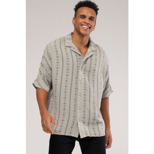 XHAN Gray Patterned Shirt Slike