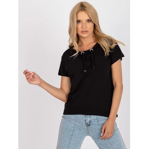 Fashion Hunters Black smooth basic blouse with a loose cut Antonine RUE PARIS