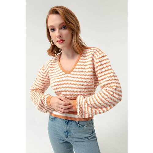 Lafaba Women's Salmon V-Neck Exterior Pattern Knitwear Sweater Cene