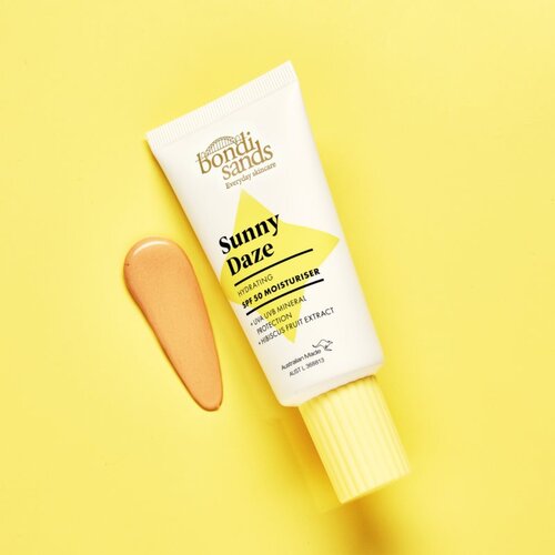 Bondi Sands Everyday Skincare Sunny Daze SPF 50 Moisturiser vlažilna za&amp;scaron;čitna krema SPF 50 50 g Slike