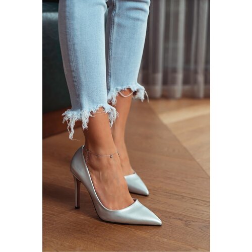 NİŞANTAŞI SHOES Vanessa Silver Matte Pointed Toe Women's Stilettos Cene