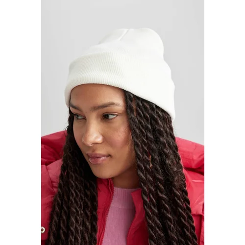 Defacto Women's Knitwear Beret