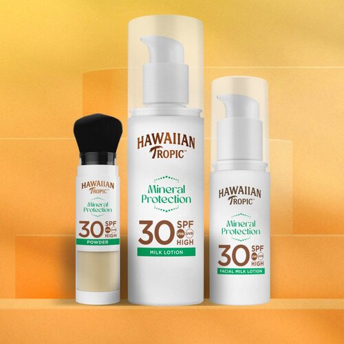 Hawaiian Tropic Mineral Protection Powder Brush za&amp;scaron;čitni vodoodporni puder za sončenje SPF 30 4.25 g Slike