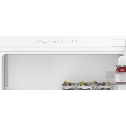 Siemens IQ100 KI21RNSE0 Vgradni brez 88c Slike
