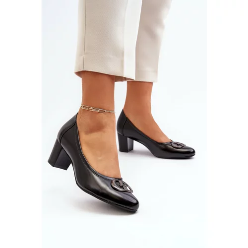 Kesi Black low-heeled Aeliris pumps with embellishment