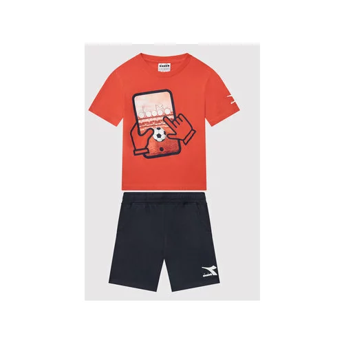 Diadora Komplet majica in športne kratke hlače Playground 102.178252 Rdeča Regular Fit