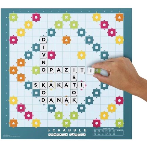 Mattel family scrabble original 2u1 Slike