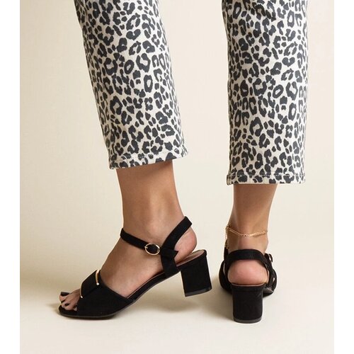 D/CEO Black sandals on a block heel Millo Cene