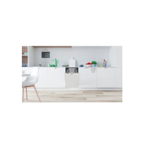 Indesit ugradbena ma&amp;scaron;ina za suđe DSIO 3M24 C S Slike