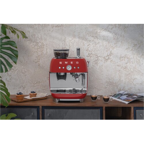 Smeg Električni aparat za kavu Smeg EGF03RDEU Crvena Slike