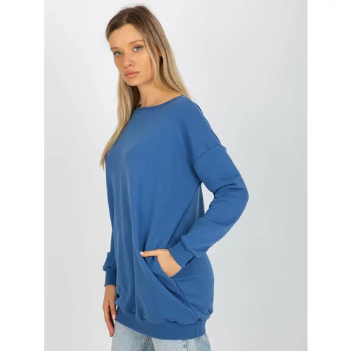 Fashion Hunters Basic dark blue long sweatshirt with a round neckline