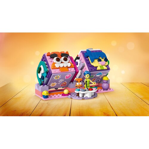 Lego Disney Pixar 43248 Izvrnuto obrnuto 2: Kocke raspoloženja Slike