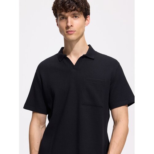 Reserved Comfort fit polo-majica od strukturirane tkanine - crno Cijene