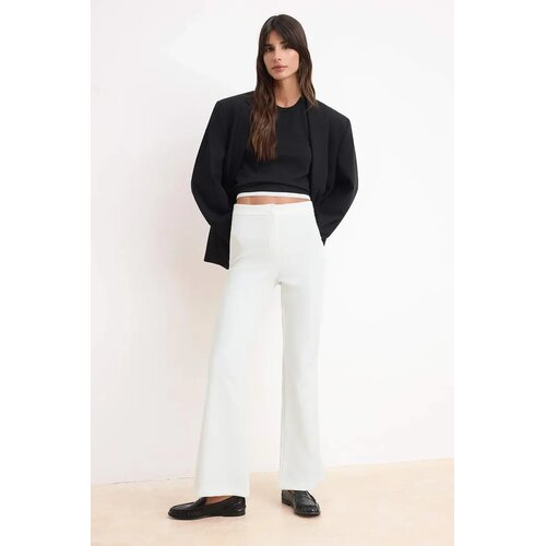 TRENDYOLMILLA ženske pantalone Tofaw19Bb0581, bela Slike