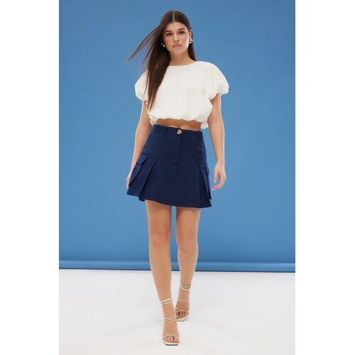 TRENDYOLMILLA mu&amp;scaron;ki &amp;scaron;orts Twoss23Sr00041, tamnoplava Slike