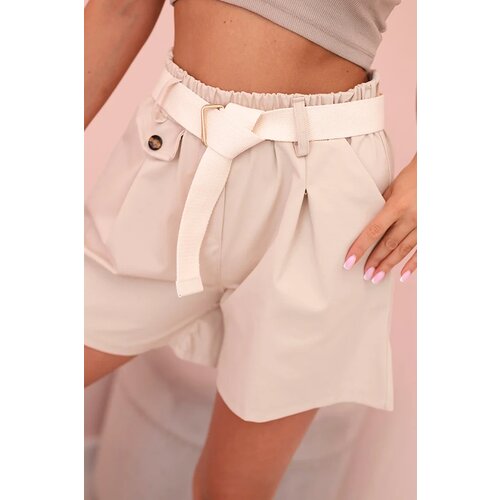 Kesi Włoski Women's high-waisted shorts with a belt beige Cijene