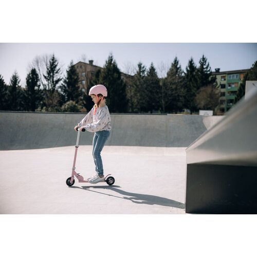 Free 2 Move romobil City Cruiser rozi Slike
