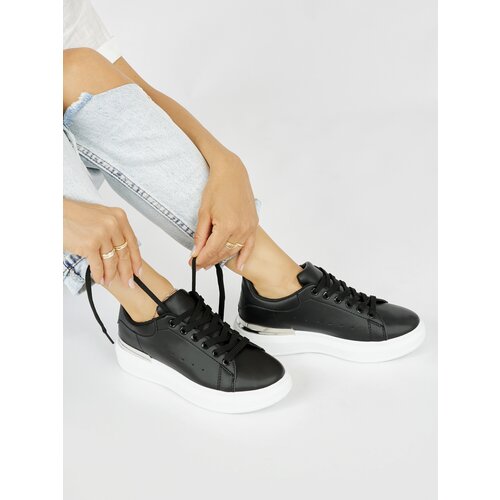 Shelvt Women's black platform sneakers Cijene