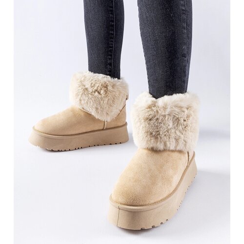 Gemre Beige snow boots adorned with fur Adelfia Cene