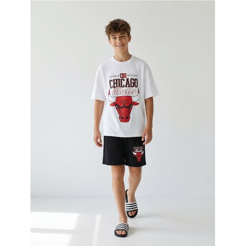 Sinsay NBA Chicago Bulls sportski set: majica i kratke hlače Slike