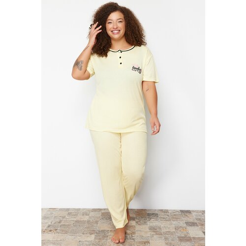 Trendyol Curve Yellow Button Detailed Camisole Knitted Pajamas Set Slike