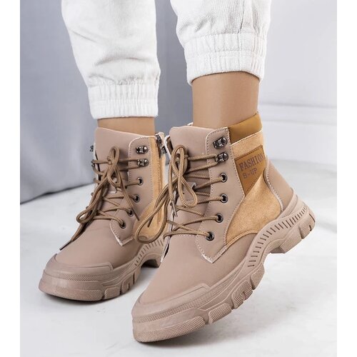 D/CEO Beige insulated boots with chain Harrison Cene